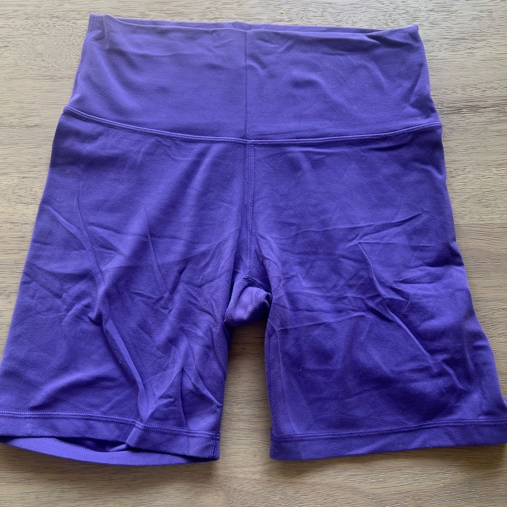 Aritzia butter biker short